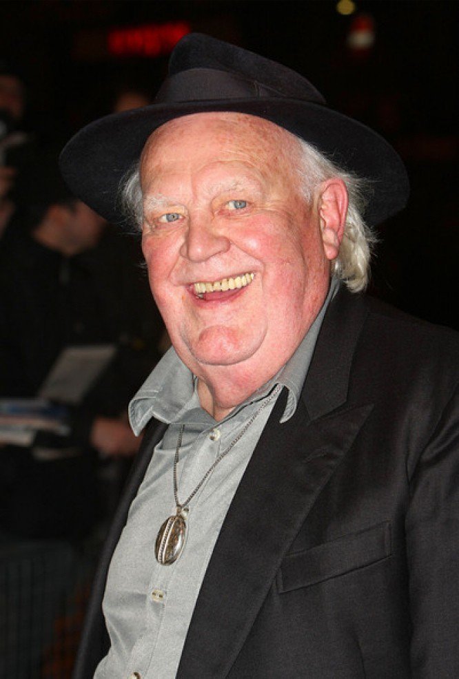 Joss Ackland : Photo officielle